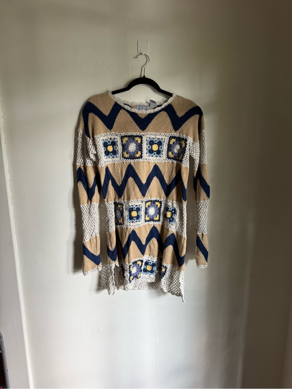 Boho Crochet-Panel Beige & Navy Flower Sweater